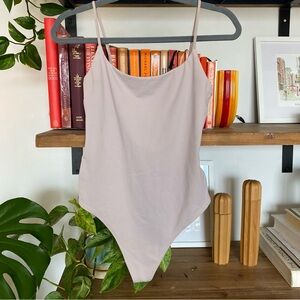 Babaton by Aritizia - Mauve sculpt bodysuit - spaghetti straps - size medium
